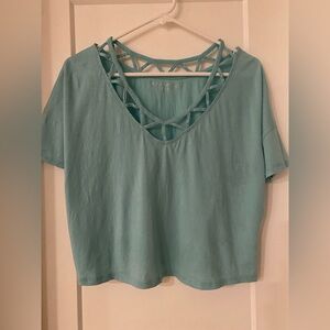 Beyond Yoga Teal Cropped Short Sleeve Top